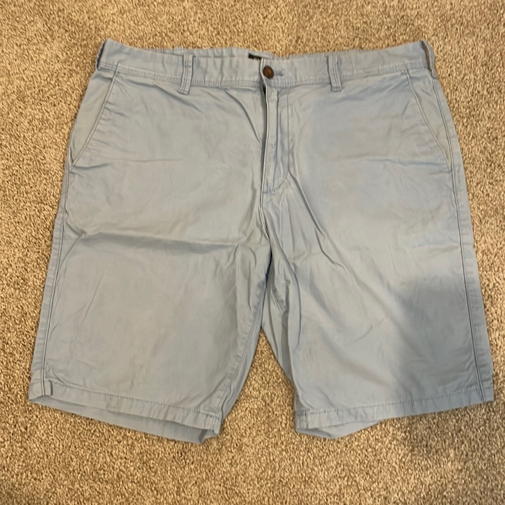 Men’s Express Classic Fit Light Blue Shorts